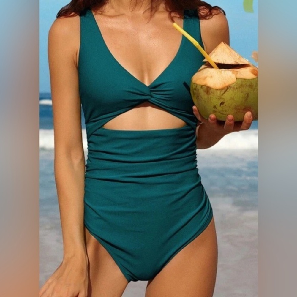 Charmo Upf50+ Ruched Tummy Control One Piece Swimsuit Size M